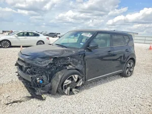 Kia Soul 2.0L 4 2023