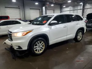 Toyota Highlander 3.5L 6 2016