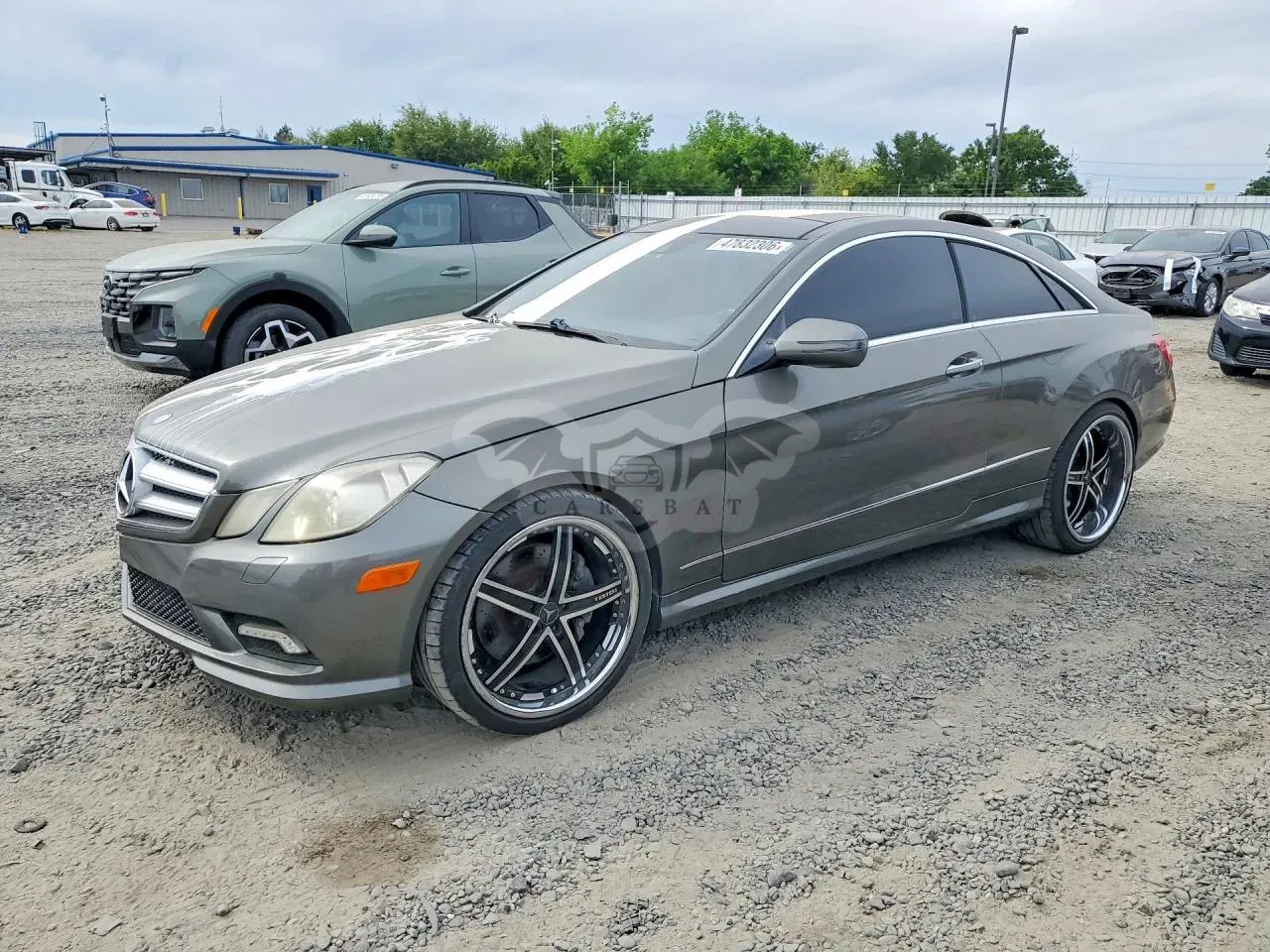 Mercedes-Benz E 5.5L 8 2010
