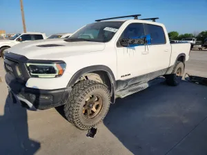 RAM 1500 5.7L 8 2019