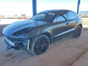 Porsche Macan 2.9L 6 2021