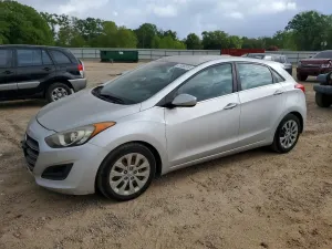 Hyundai Elantra 2.0L 4 2016