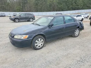 Toyota Camry 2.2L 4 2000