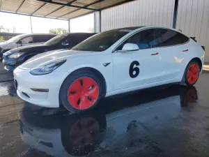 Tesla Model 3 2018