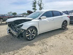 Nissan Altima 2.5L 4 2017