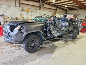 Toyota Tacoma 3.5L 6 2017