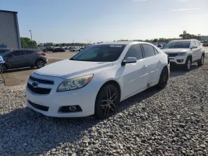 Chevrolet Malibu 2.5L 4 2013