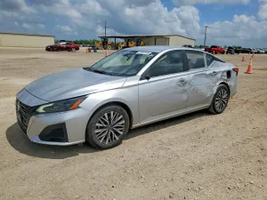 Nissan Altima 2.5L 4 2023