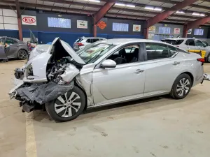Nissan Altima 2.5L 4 2023