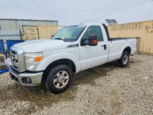 Ford F-250 6.2L 8 2016