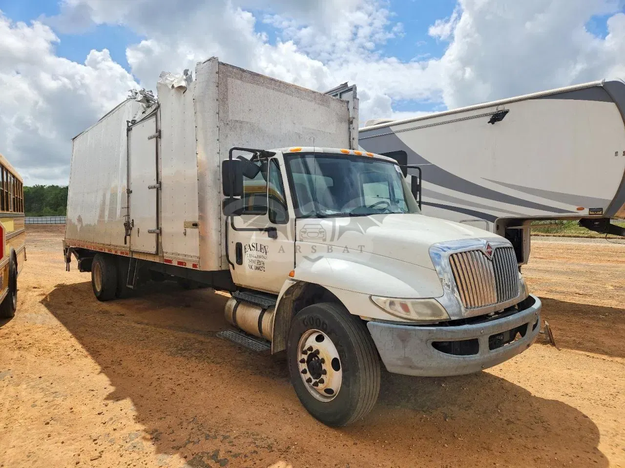 International DuraStar / 4000 6.7L 6 2018