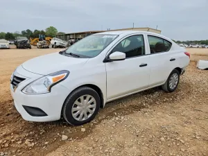 Nissan Versa 1.6L 4 2018