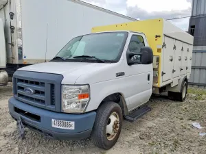 Ford Econoline 6.8L 10 2017