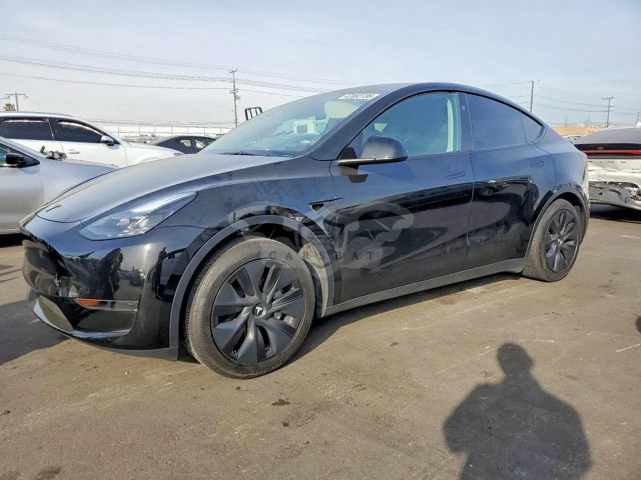 Tesla Model Y 2025