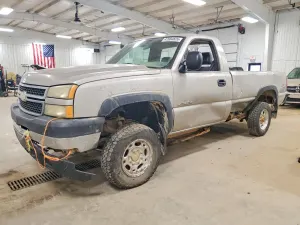 Chevrolet Silverado 1500 6.0L 8 2006