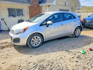 Kia Rio 1.6L 4 2014