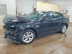 Ford Taurus 3.5L 6 2010