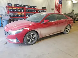 Hyundai Elantra 2.0L 4 2022