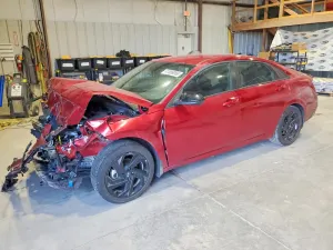 Hyundai Elantra 2.0L 4 2026
