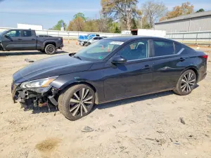 Nissan Altima 2.5L 4 2022