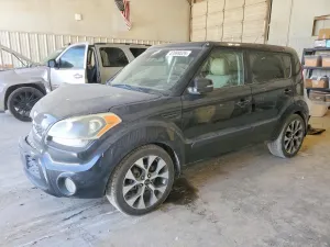 Kia Soul 2.0L 4 2013
