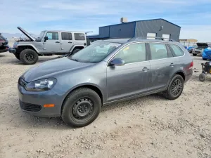 Volkswagen Jetta 2.0L 4 2013