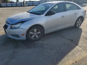 Chevrolet Cruze 1.4L 4 2012