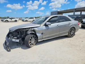 Mercedes-Benz E 3.5L 6 2010