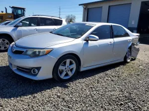 Toyota Camry 2.5L 4 2012
