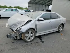 Toyota Camry 2.5L 4 2014