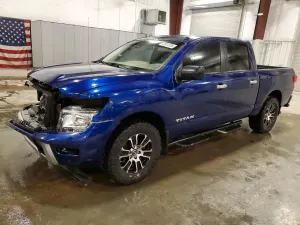 Nissan Titan 5.6L 8 2021