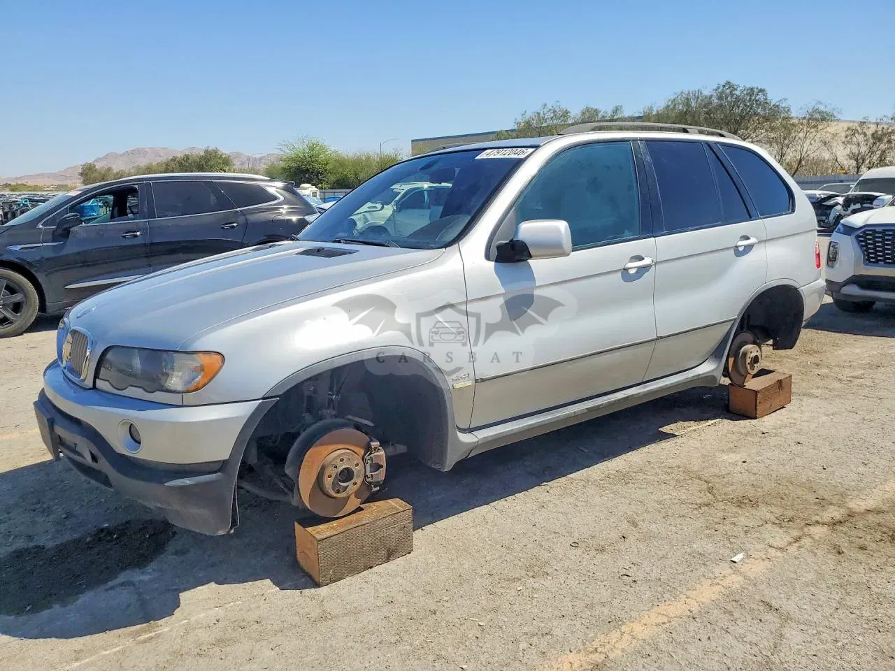 BMW X5 4.4L 8 2000