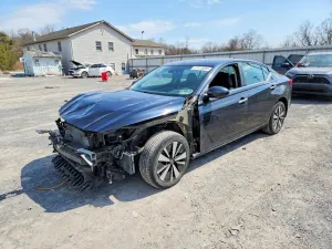 Nissan Altima 2.5L 4 2021