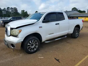 Toyota Tundra 5.7L 8 2008