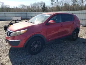 Kia Sportage LX 2.4L 4 2011