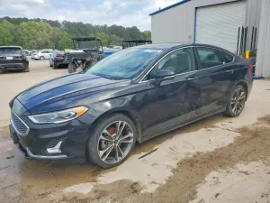 Ford Fusion 2.0L 4 2019