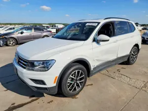 Volkswagen Tiguan 2.0L 4 2021