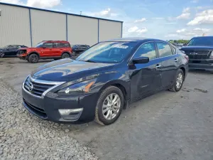 Nissan Altima 2.5L 4 2015