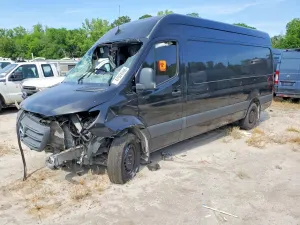 Mercedes-Benz Sprinter 2.0L 4 2023