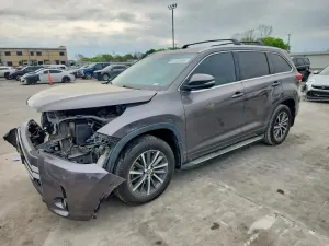 Toyota Highlander 3.5L 6 2018