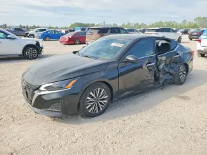 Nissan Altima 2.5L 4 2024
