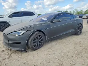 Tesla Model S 2022