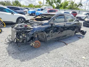 Nissan Sentra 2.0L 4 2023