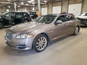 Jaguar XJ 5.0L 8 2011
