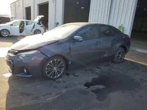 Toyota Corolla 1.8L 4 2015