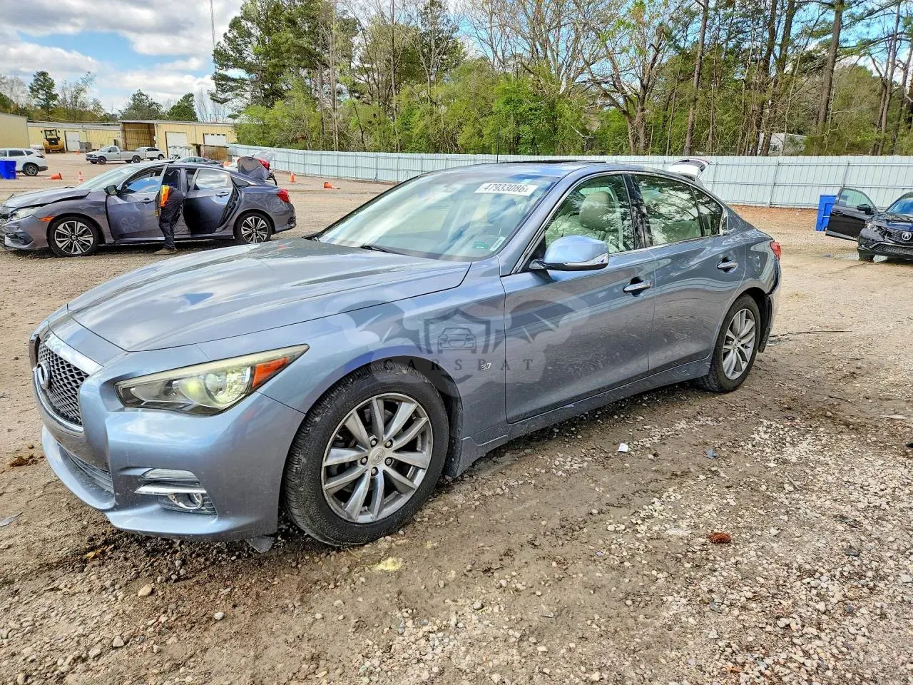 Infiniti Q50 3.7L 6 2015