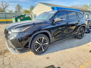 Toyota Highlander 3.5L 6 2021