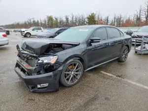 Volkswagen Passat 2.0L 4 2013