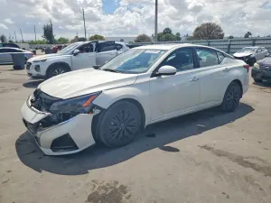Nissan Altima 2.5L 4 2025