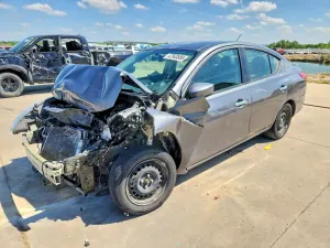 Nissan Versa 1.6L 4 2019